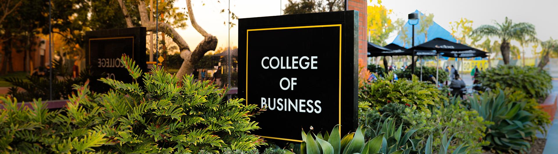 College of Business Offical Banner ɫ